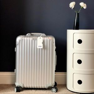 NWT Rimowa Topas 22” Aluminium Carry On Luggage